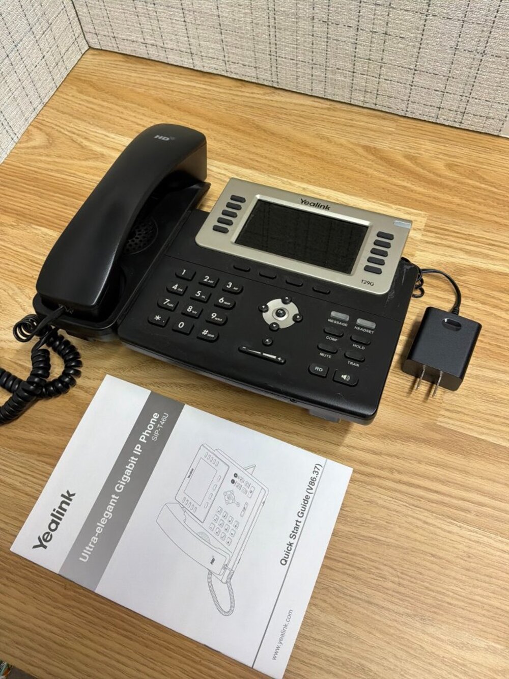 Yealink SIP-T29G Gigabit VoIP Business IP Phone HD Voice Color Display w/ Power